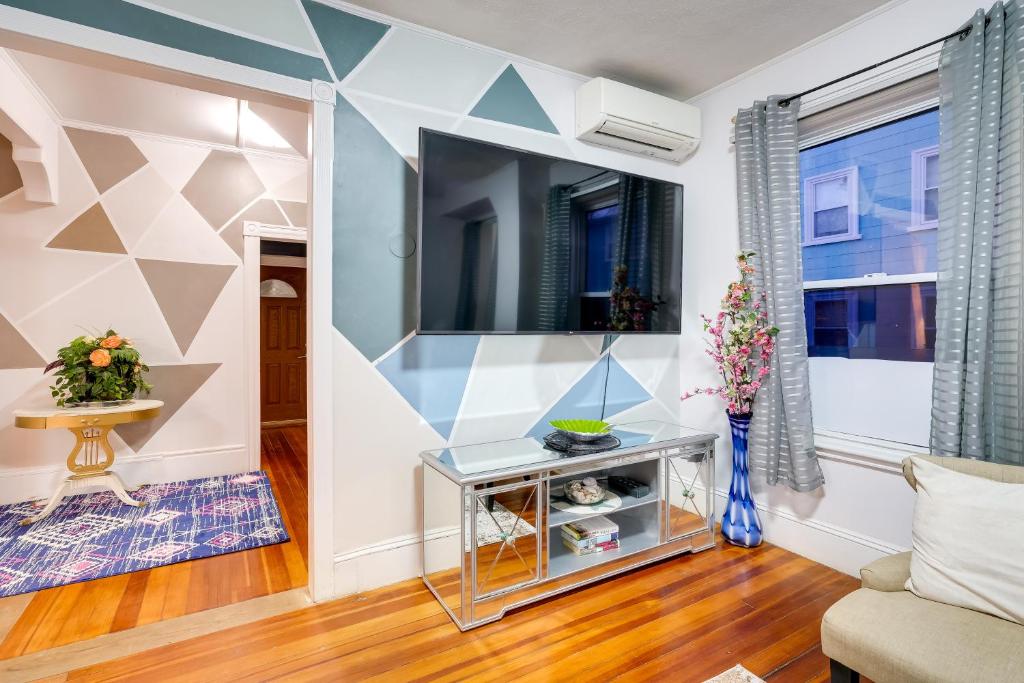 Pet-Friendly Salem Apartment with Shared Deck! photo 4
