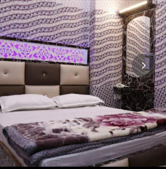 Hotel Pari photo 2