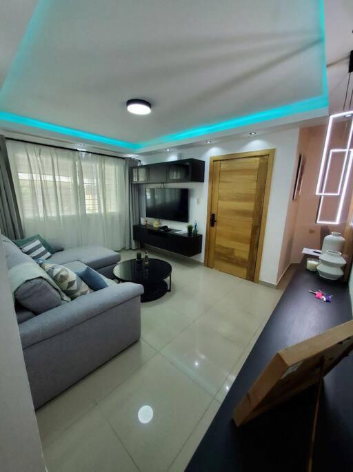 Cómodo Apartamento en San Isidro
