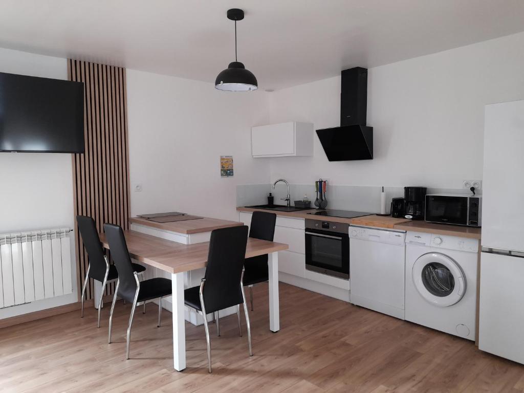 Appartement T2, avec Terrasse. photo 1