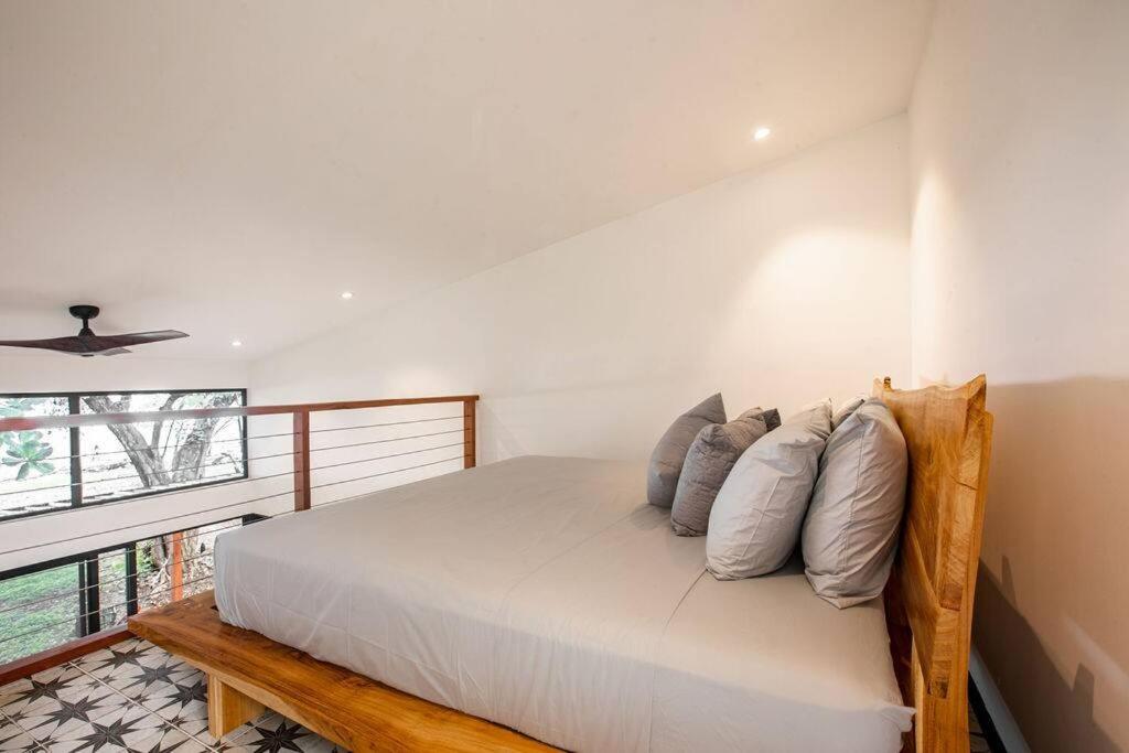 Body - Tiny Home Venao Cove photo 2