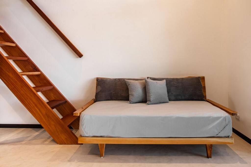Body - Tiny Home Venao Cove photo 4