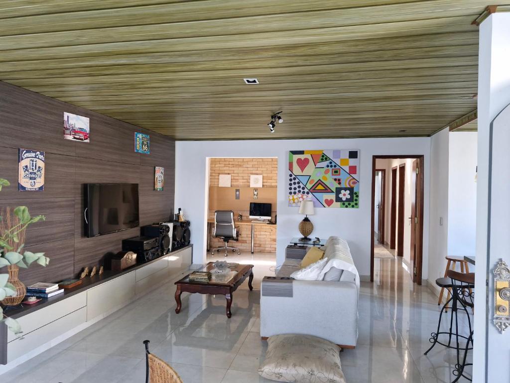 Collynas House photo 4
