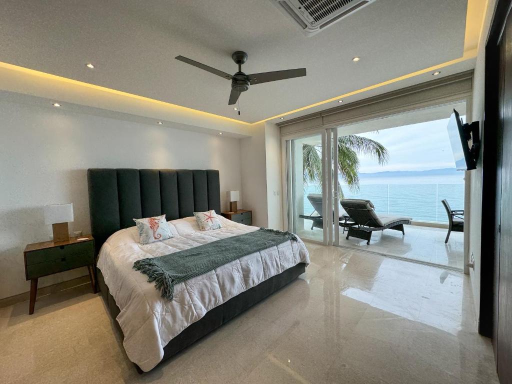 MarAzul Beachfront Gem photo 4