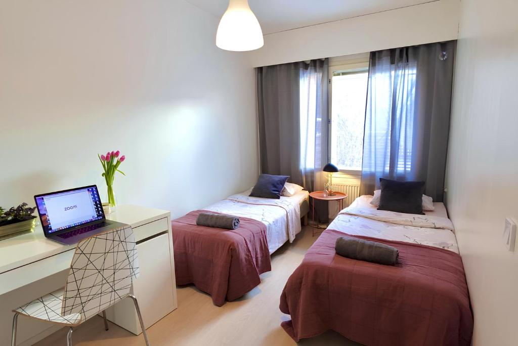 Cozy 93m² Townhouse with Large Terrace & Sauna photo 4