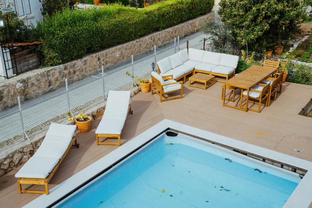 Sotiris House photo 2