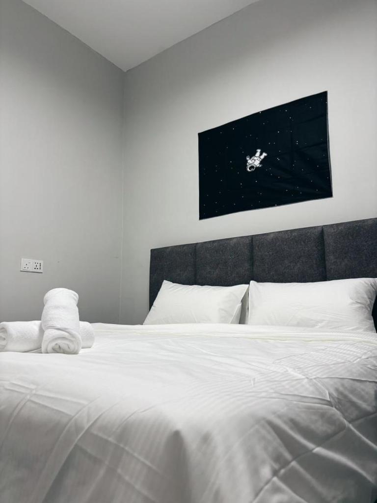 Room with PrivateBathroom, Projector, KSL Mall photo 3