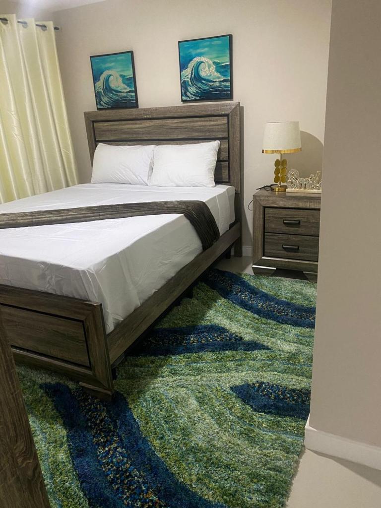 Finest Accommodation Bay Front Villa G9