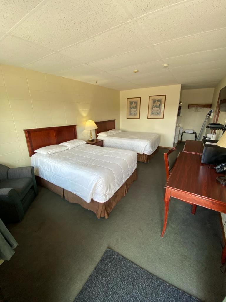 Bavarian Inn photo 1