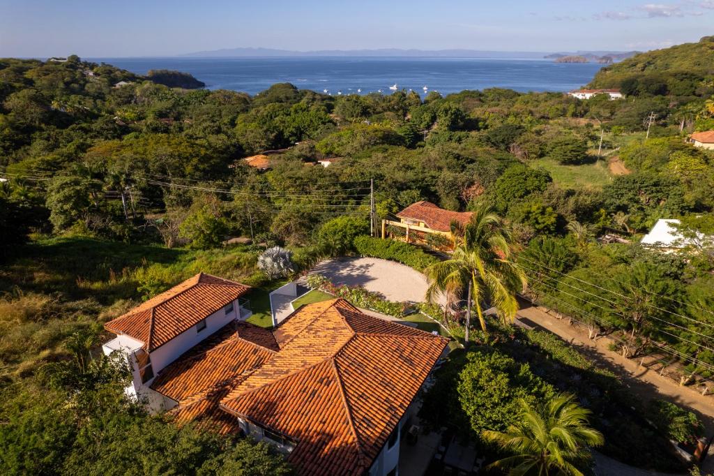 Luxury Villa in Ocotal Beach photo 3