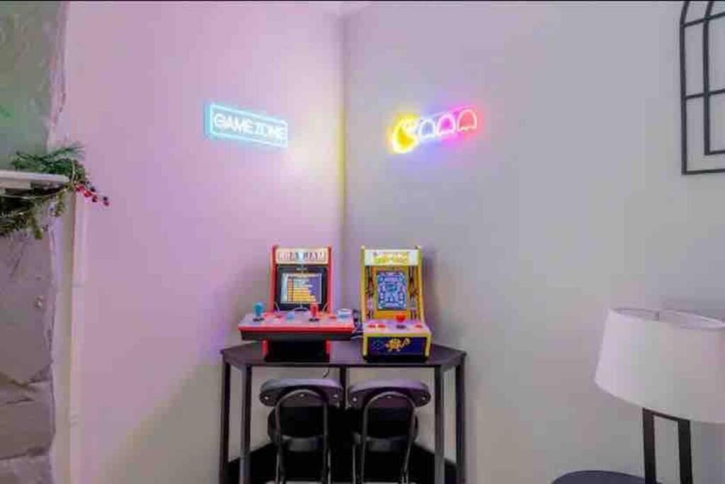 Escape the City w/King Bed, Arcade Games & Firepit image