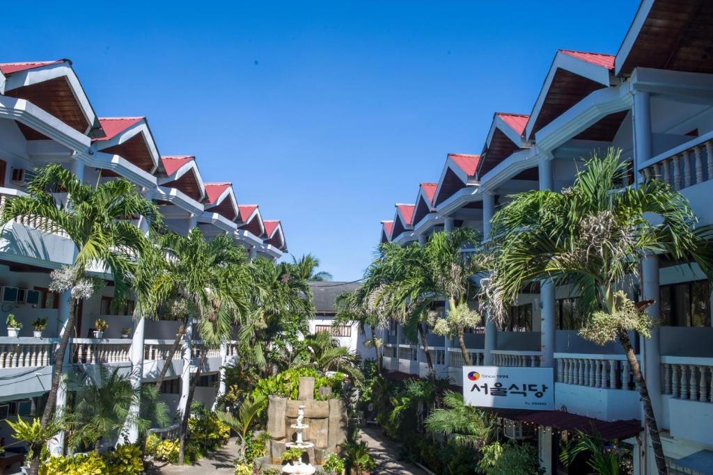 Boracay Peninsula photo 1