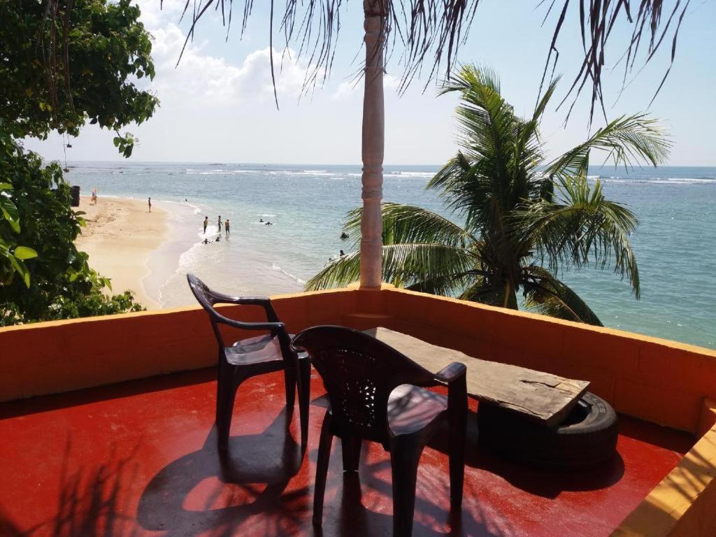 Sayuri Beach Hotel photo 2