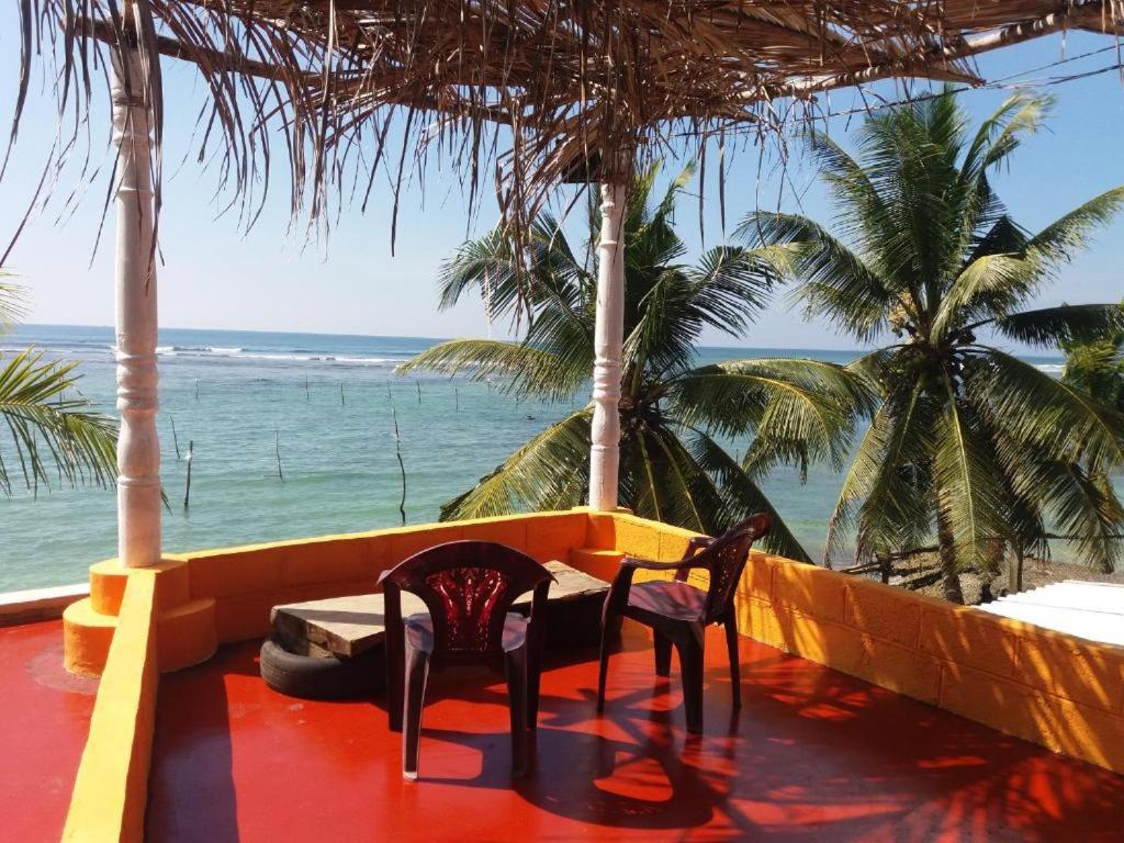 Sayuri Beach Hotel photo 1