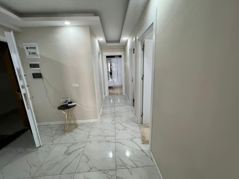شقة علوية عصرية تطل على وسط المدينة 63 Modern apartment with a view of the city center photo 4