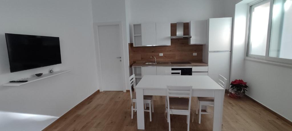 Dimora Gassi White
