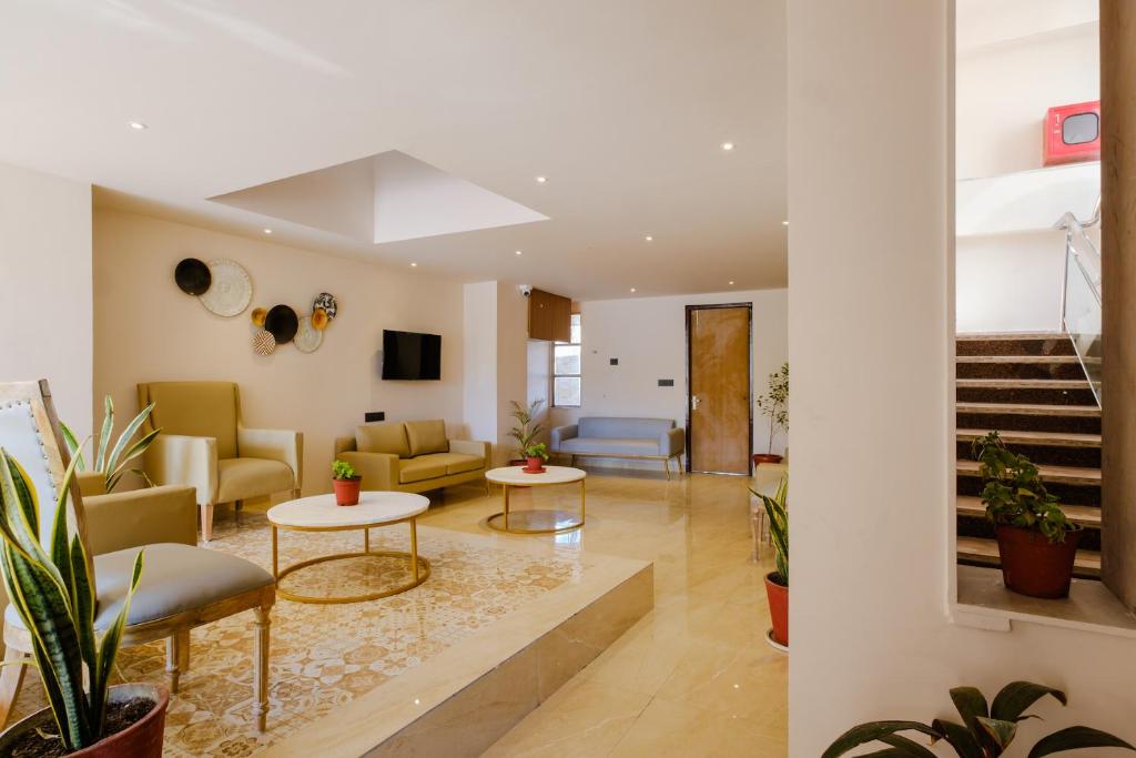Infinia Stays - A Luxury Boutique Hotel photo 4