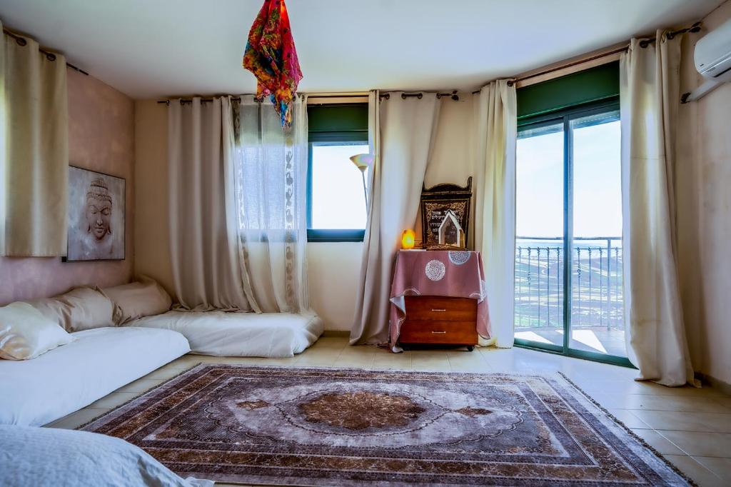 Lovene'el Sea of Galilee Retreat by Sea N' Rent photo 2