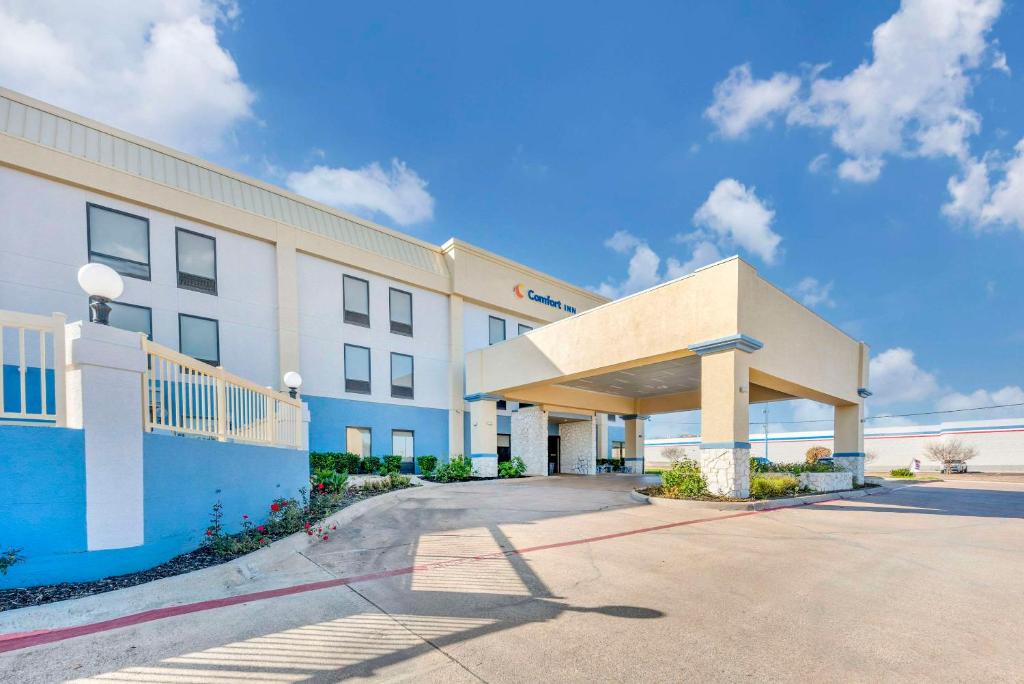 Comfort Inn - Killeen near Fort Cavazos image