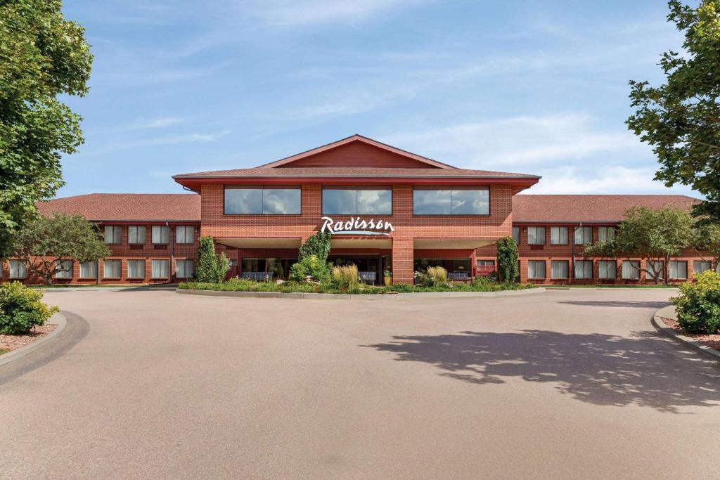 Radisson Hotel Colorado Springs Airport image
