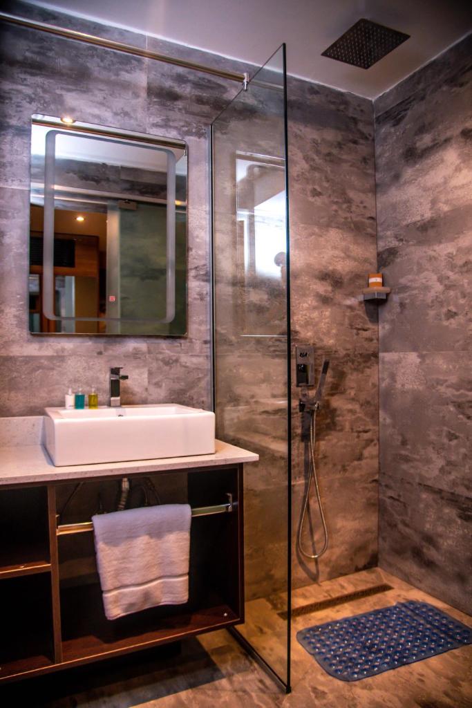 Golden Tulip Lekki photo 3