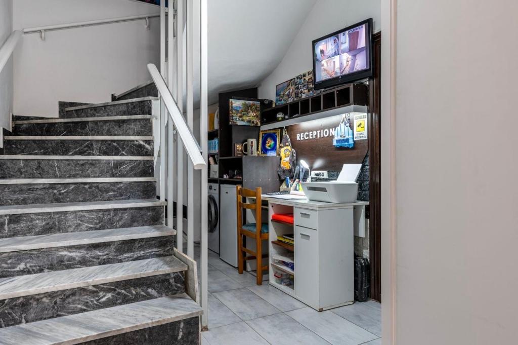 Lefteris Apartment photo 3