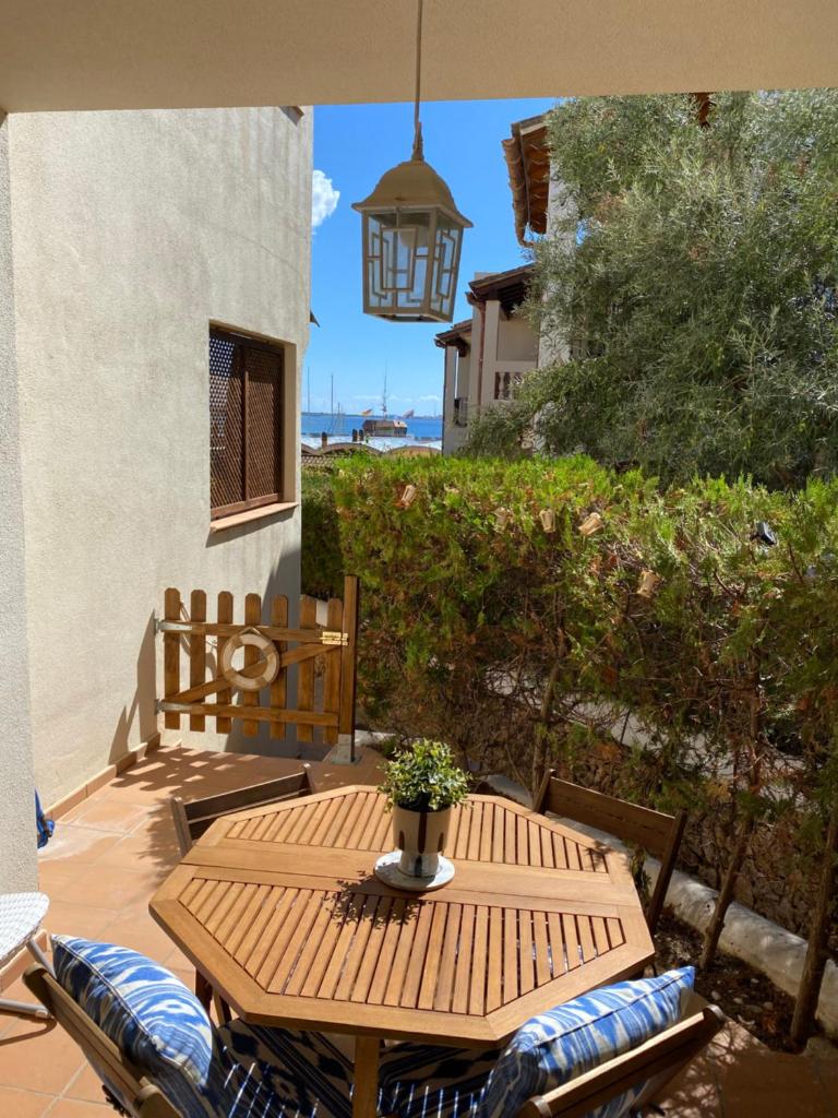 The Blue Beach Apartment photo 4