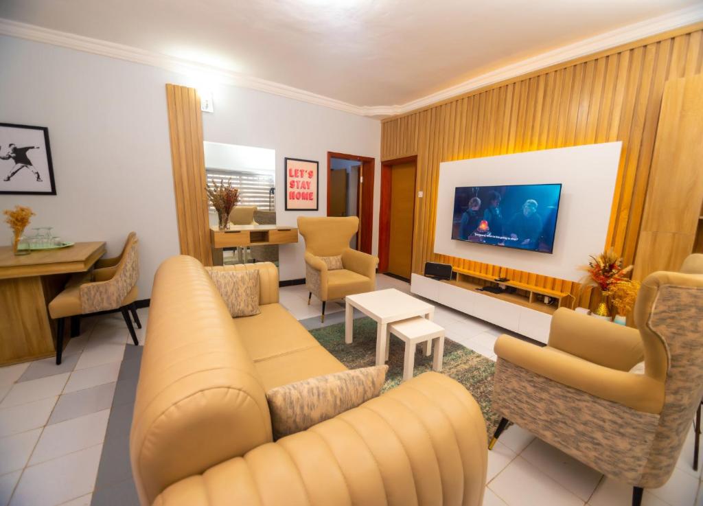Palm Heights Apartments - Omole Phase 1, Ikeja photo 2