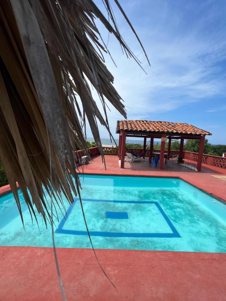Ocean Breeze Oasis: Classic Bungalows photo 1