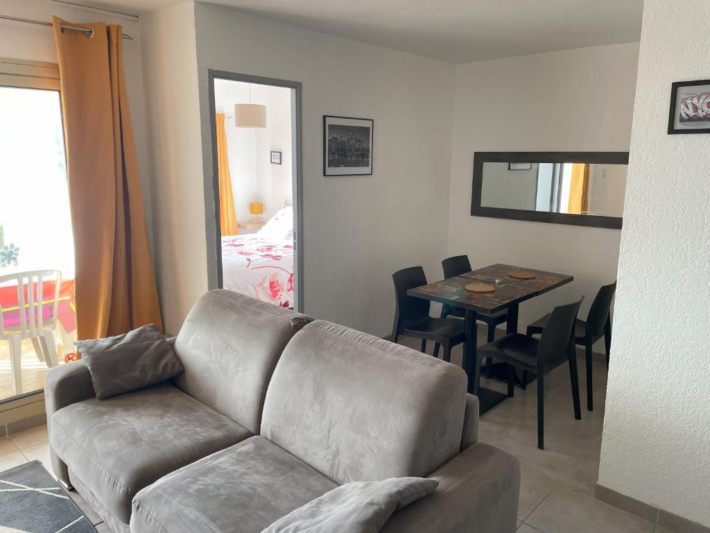 T2 Saint-Mandrier-sur-Mer photo 3