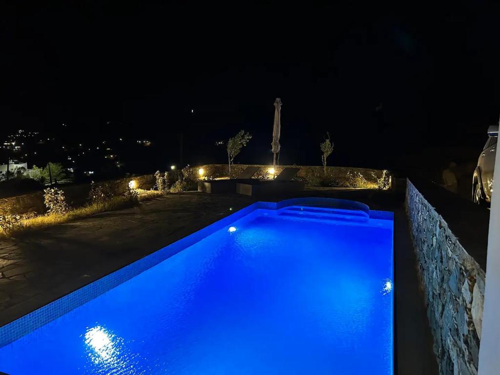 Stelios-Korina Villa with Pool and Stunning View in Syros Posidonia photo 1