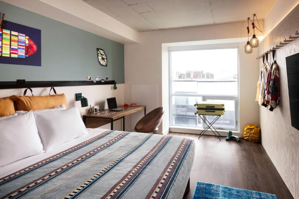 Moxy Halifax Downtown photo 4