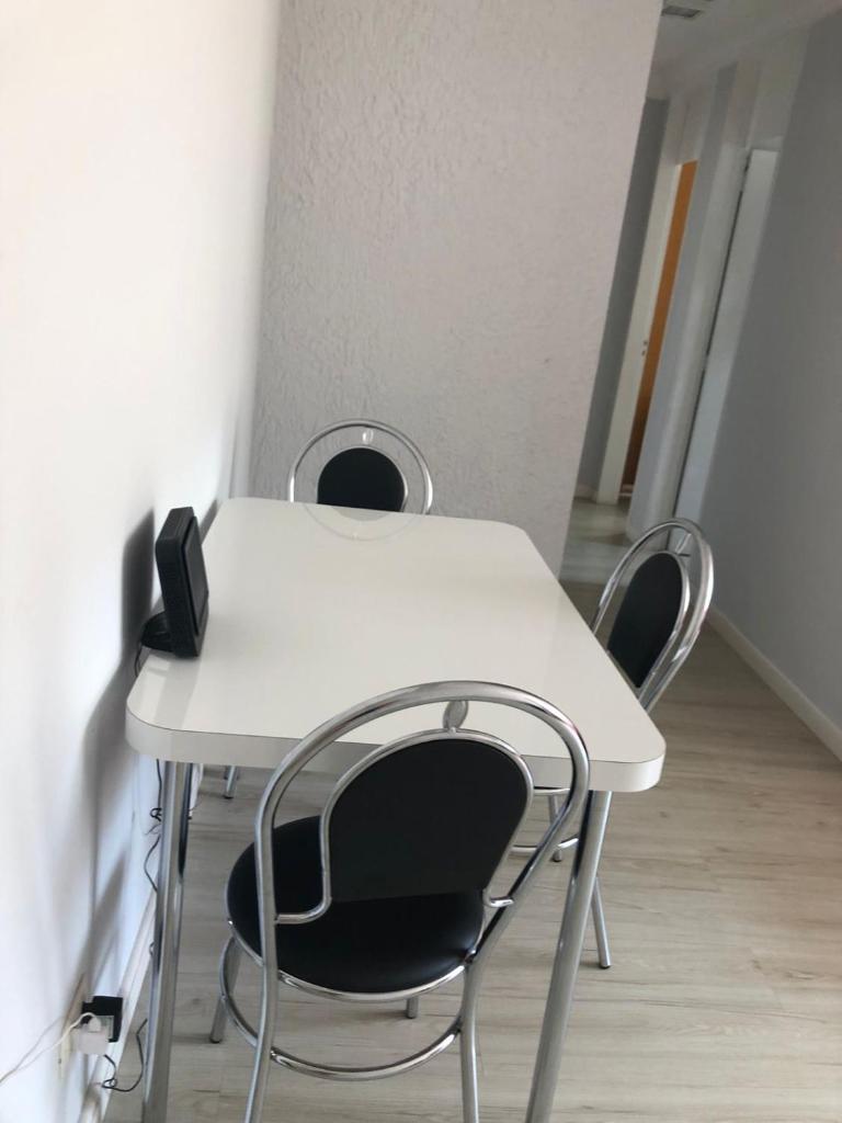 Apartamento completo, com excelente localização photo 1