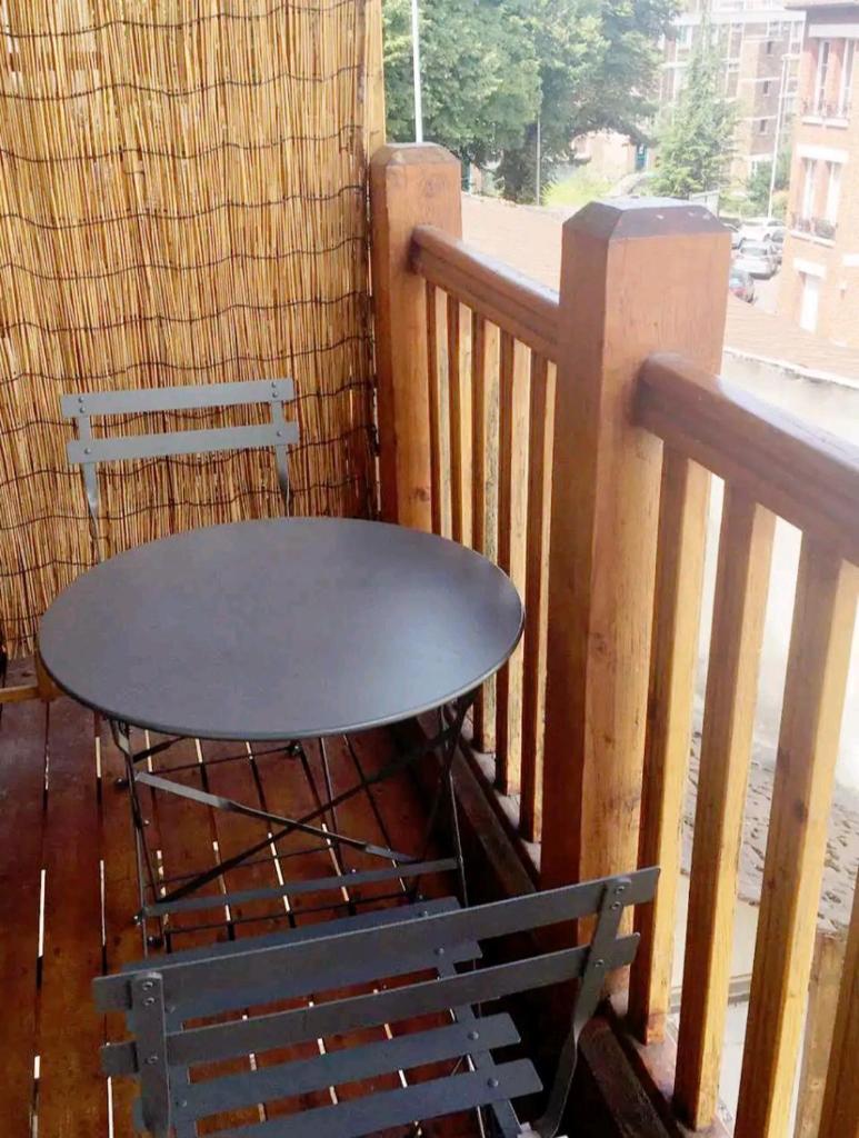 Appartement Charme petite terrasse à 400m de Paris photo 1