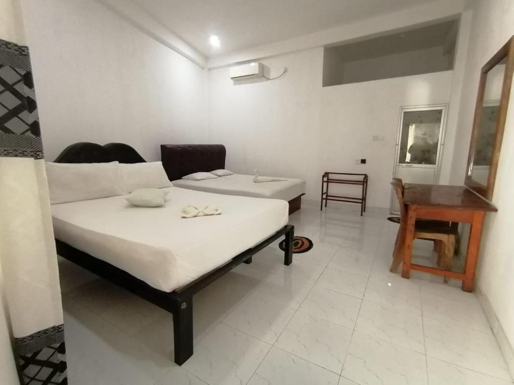 Suranga Hotel & Resort By CrownyEle photo 2