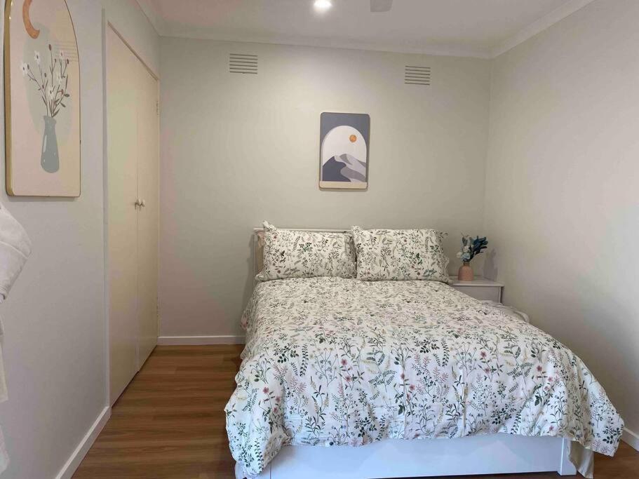Mornington Family Serenity Getaway photo 1