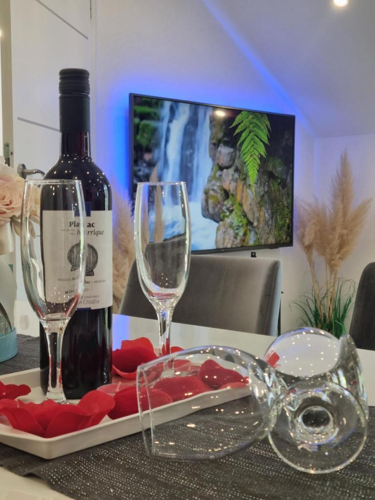 Luxury Apartment Megy photo 2