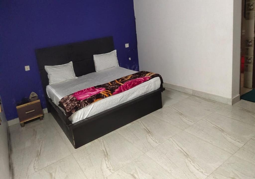Hotel Madhava , Naimisharanya