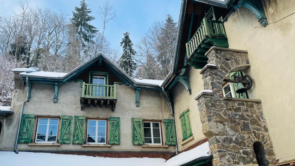 Villa Les Roches d'Yzeron photo 1