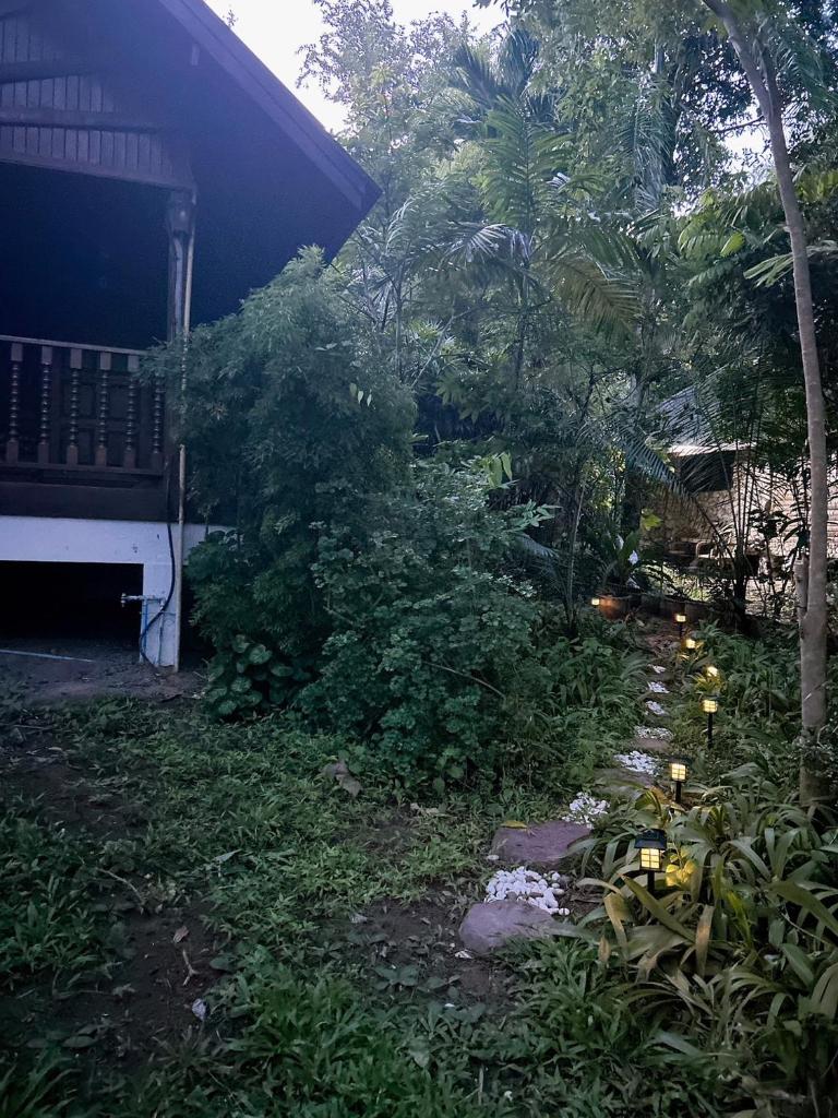 Chaweang cozy house 1 km.Lotus photo 4