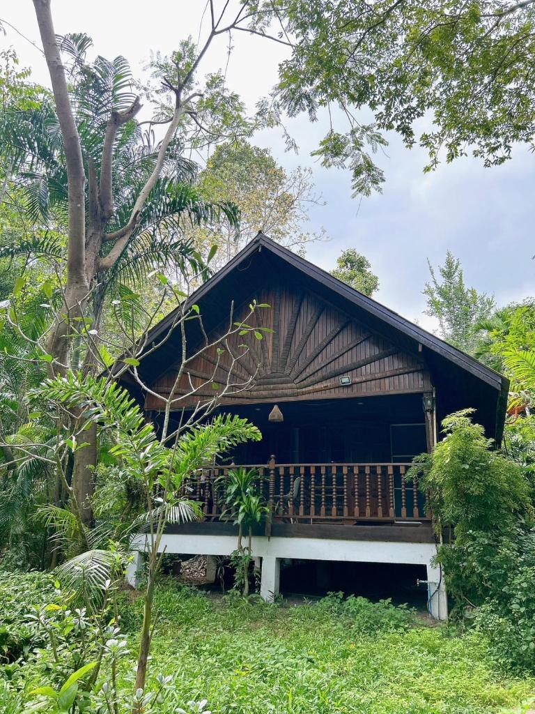 Chaweang cozy house 1 km.Lotus photo 1