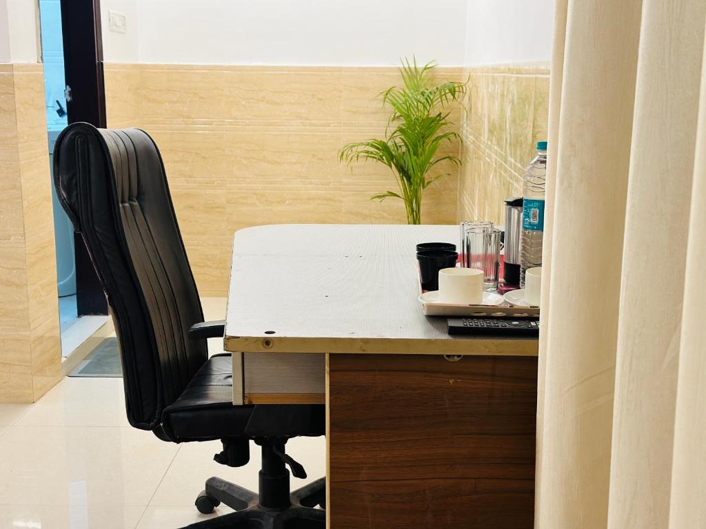 Hotel Relax In - Noida Sector 18 photo 4
