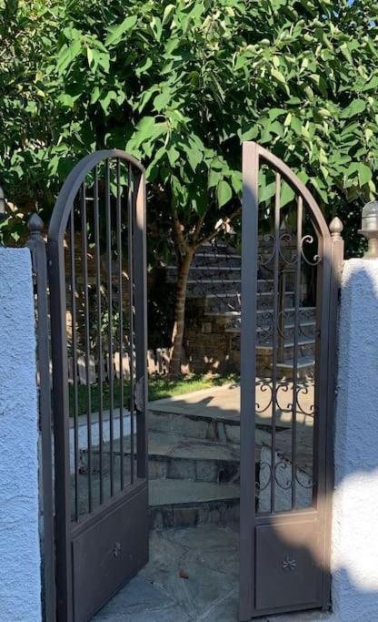 The Villea Cottage - 5 bed house in Alli Meria photo 1