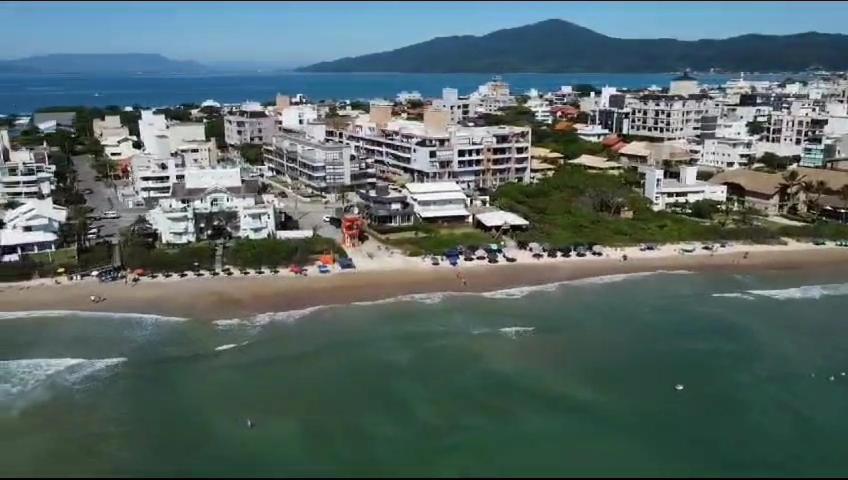BELA COBERTURA FRENTE AO MAR COM VISTA MARAVILHOSA E 3 SUÍTES, Vila do Sol 404, COM JACUZZI photo 1