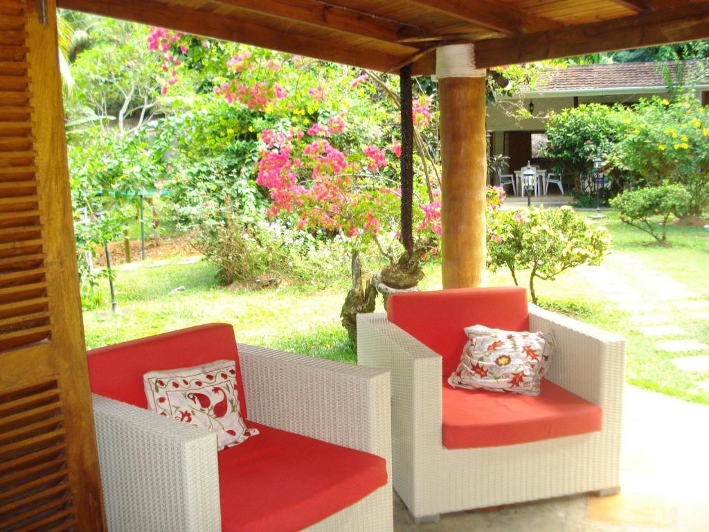 Coté Sud - Unique Villa & Bungalows Intendance Road photo 1