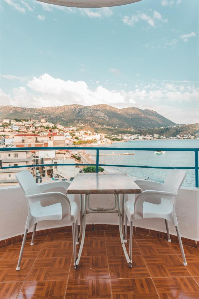Room with amazing sea view photo 2