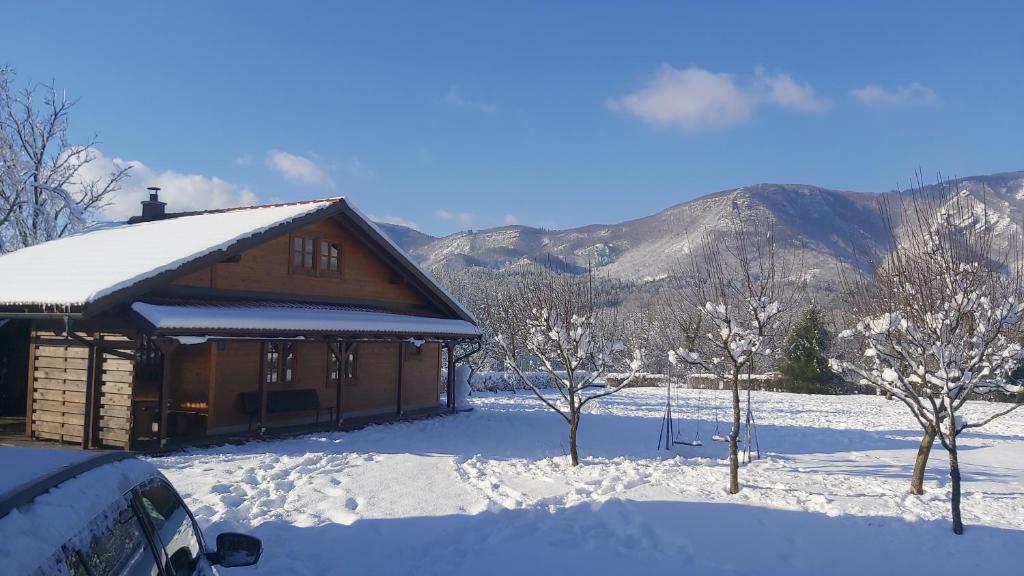 Wooden House Pia photo 2