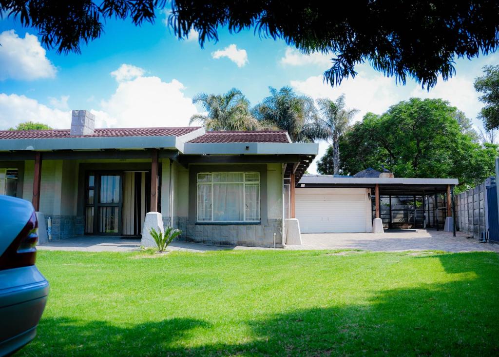 SAR GUESTHOUSE photo 2