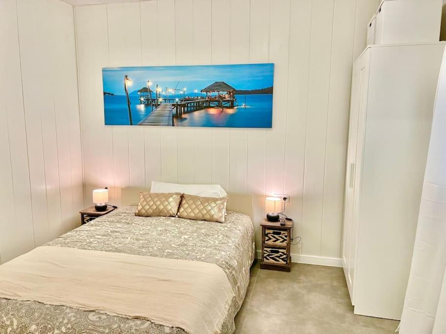 Cozy guest house next to metro La Salut photo 2