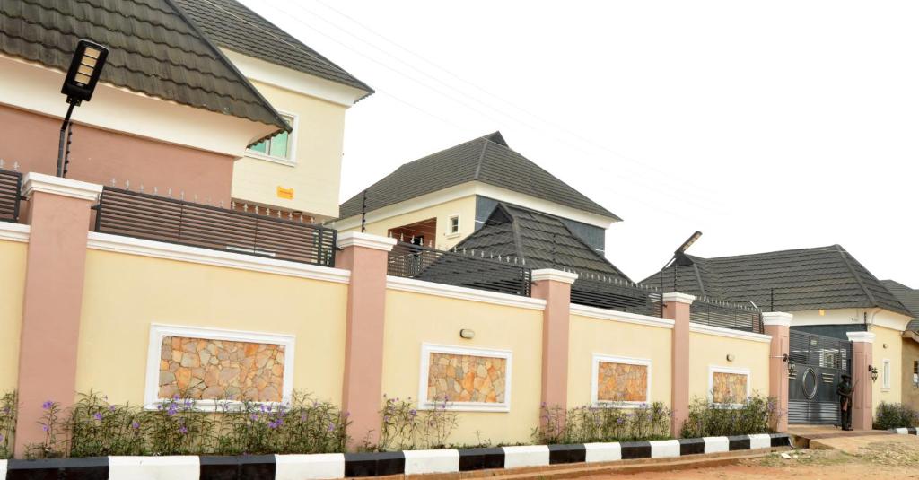 The Morville Suites and Apartments photo 2